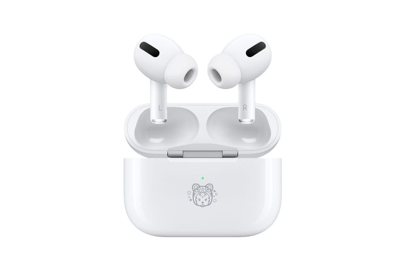 Apple 特别推出 AirPods Pro 虎年特别款