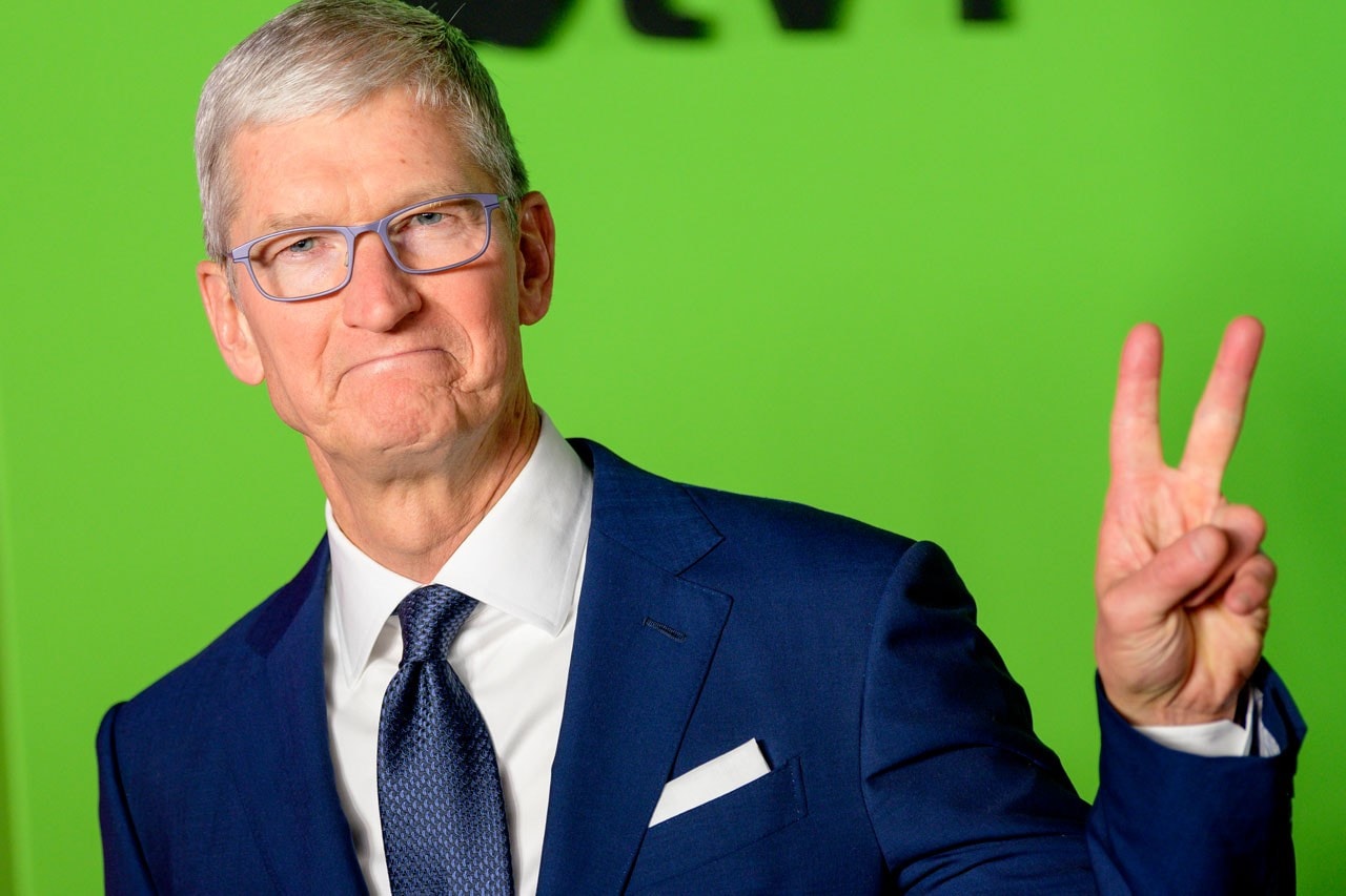 Apple 執行長 Tim Cook 薪酬上漲近 $8,400 萬美元