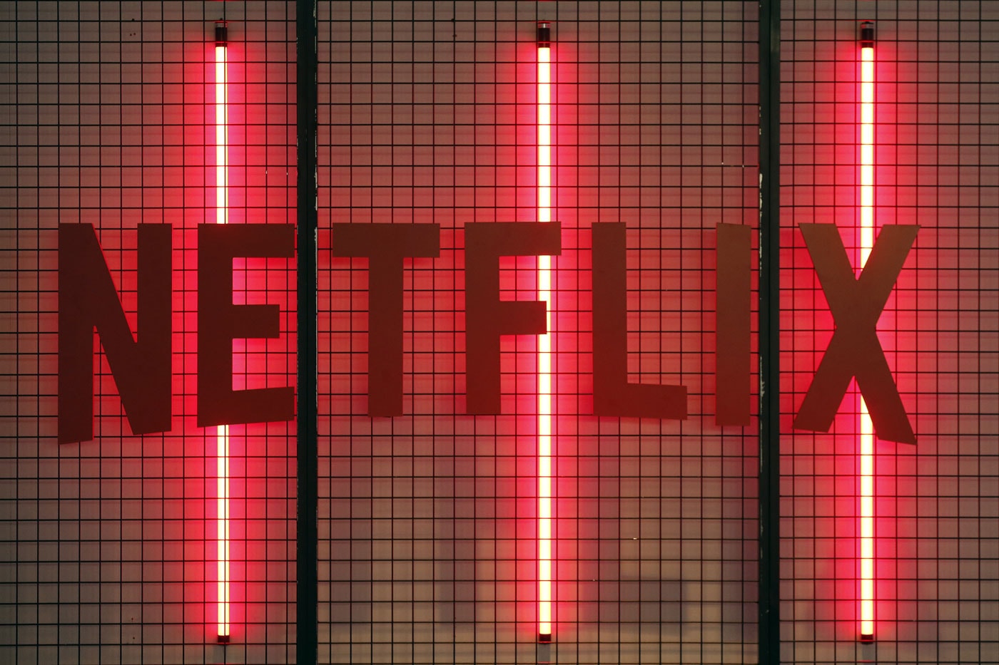Netflix 自公佈 2021 第四季度財報後股價持續下跌