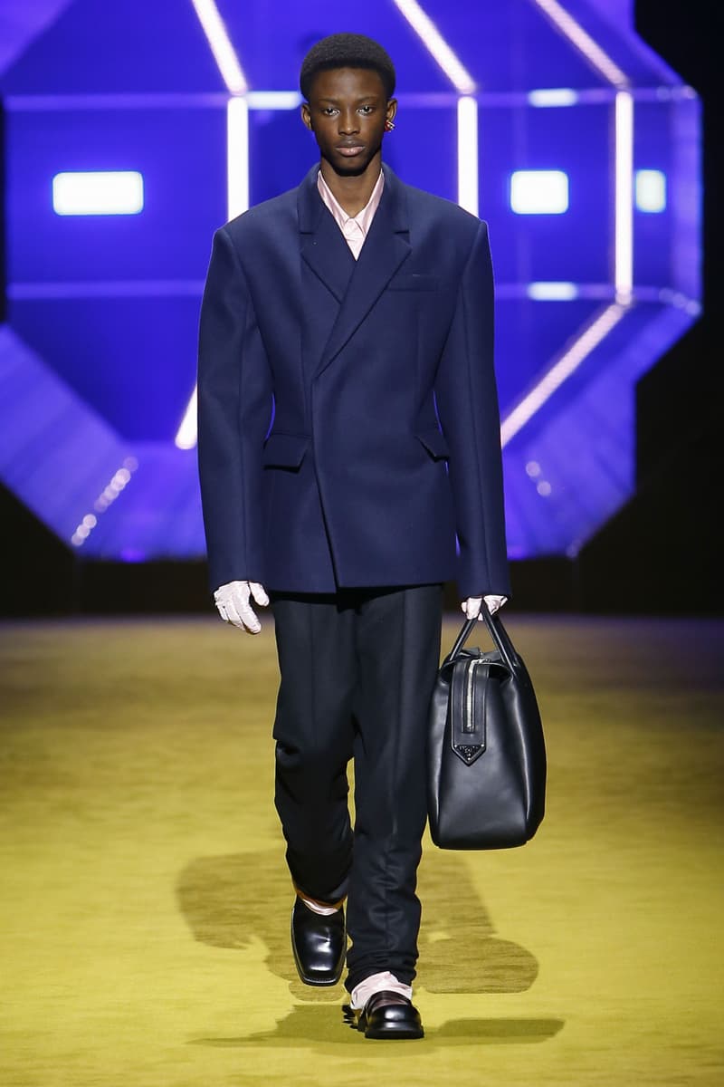 Prada 2022 秋冬男裝時裝秀「Body Of Work」正式登場