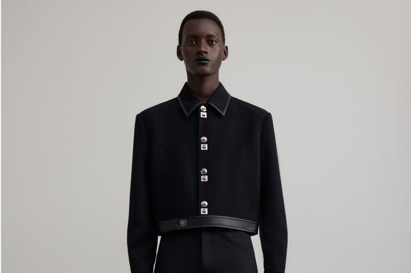 CALVINLUO 发布 2022 秋冬系列