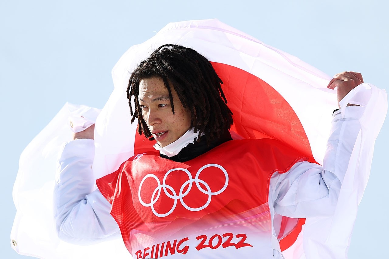 日本滑手平野步夢成功奪得北京冬奧「單板滑雪半管賽」項目金牌