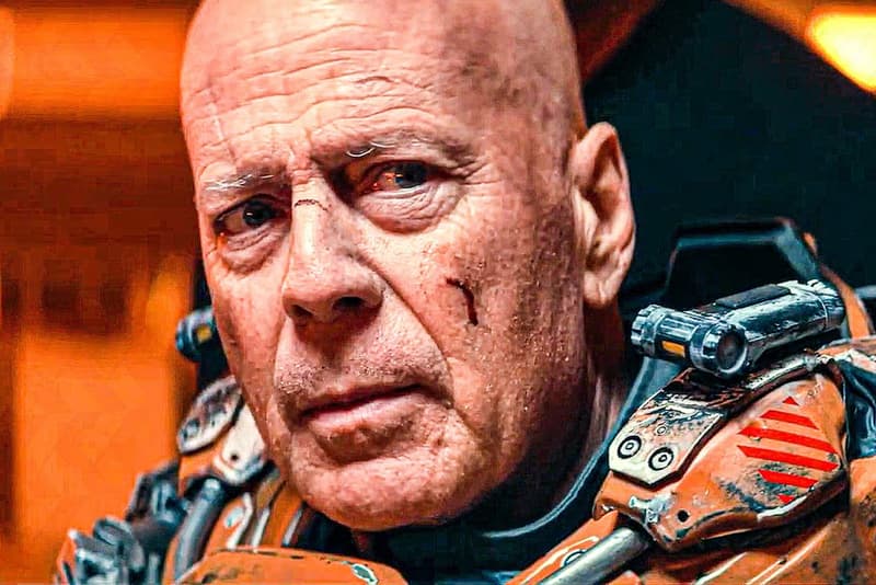 第 42 屆金酸莓獎因為 Bruce Willis 出演太多爛片為其開設「個人特別獎」