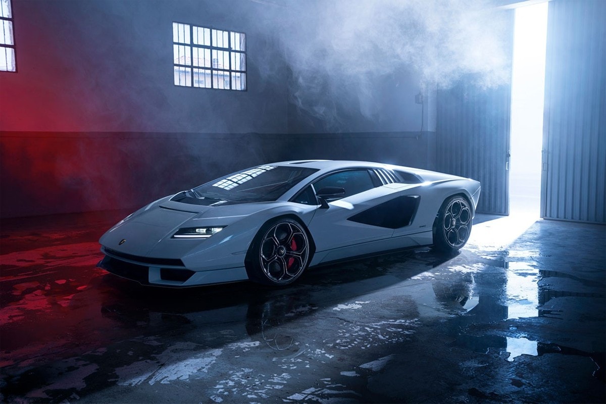 Lamborghini 執行長企劃 2030 年後持續生產內燃機車型