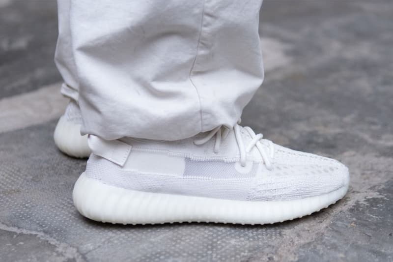 率先上腳 adidas YEEZY BOOST 350 V2 全新配色「Bone」