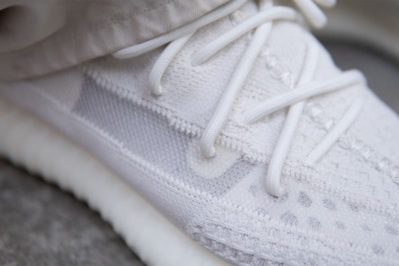 率先上腳 adidas YEEZY BOOST 350 V2 全新配色「Bone」