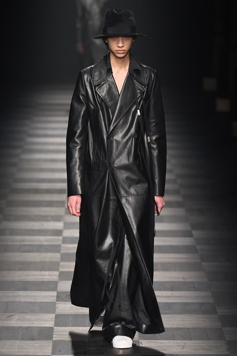 Ann Demeulemeester 正式發佈 2022 秋冬系列秀場