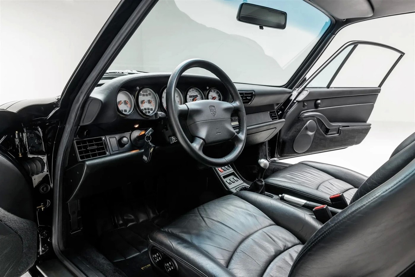 Denzel Washington 坐駕 1997 Porsche 911 Turbo 即將展開拍賣