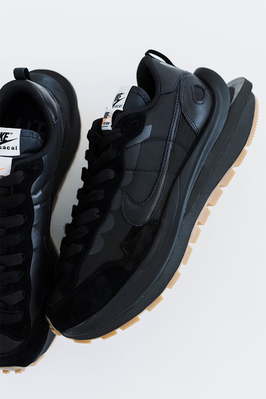 sacai x Nike Vaporwaffle 聯乘鞋款「Black/Gum」、「White/Sail」發售情報正式公佈