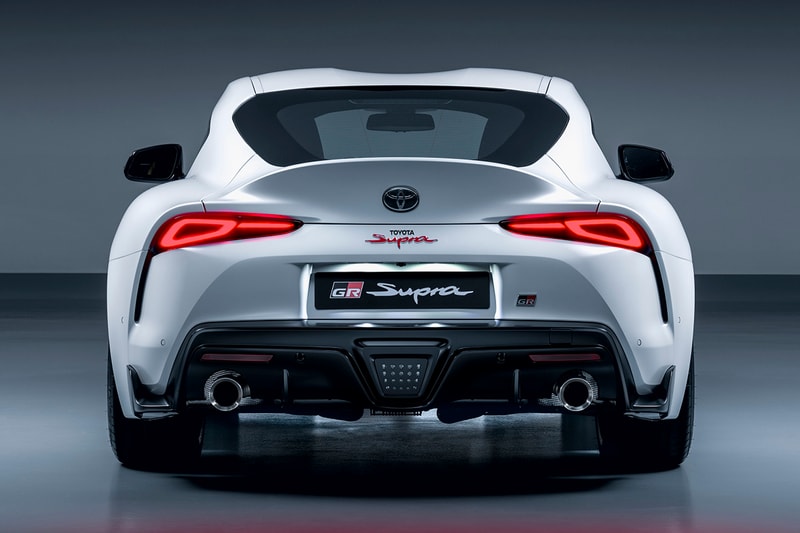 全新 2023 款 Toyota GR Supra 手动挡车型正式发布