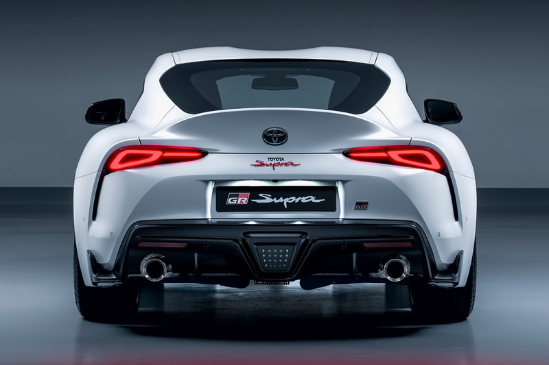 全新 2023 款 Toyota GR Supra 手动挡车型正式发布