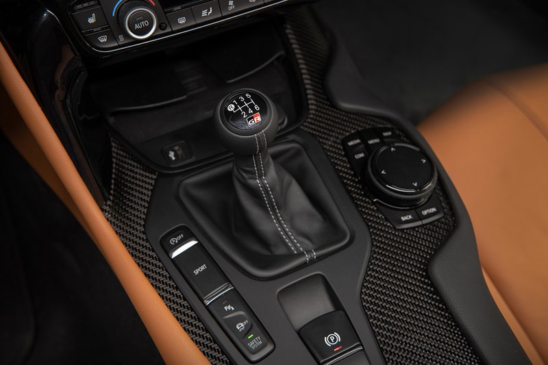 全新 2023 款 Toyota GR Supra 手动挡车型正式发布