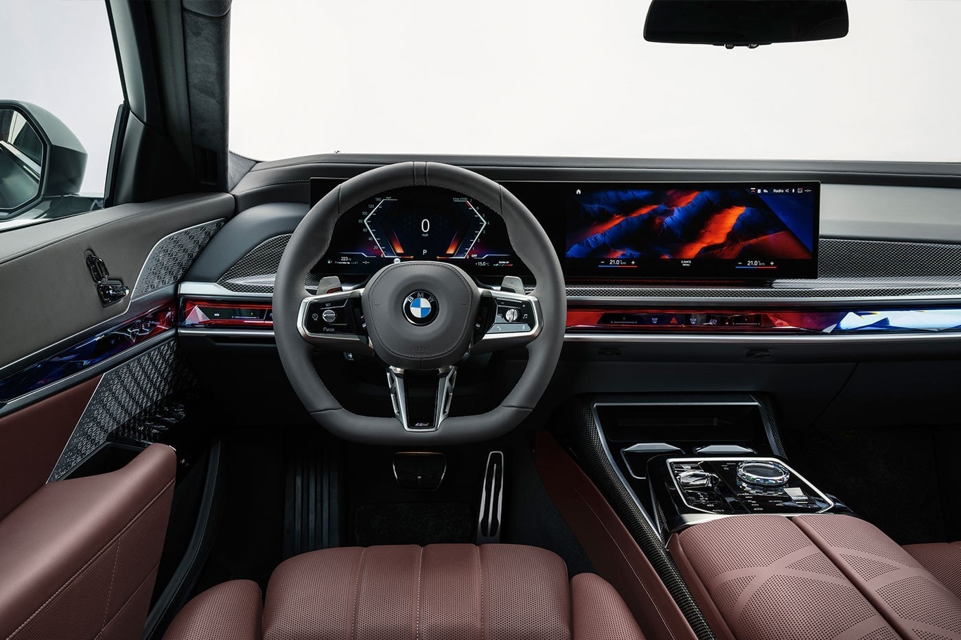 BMW 正式發表全新 2023 年式樣 7-Series
