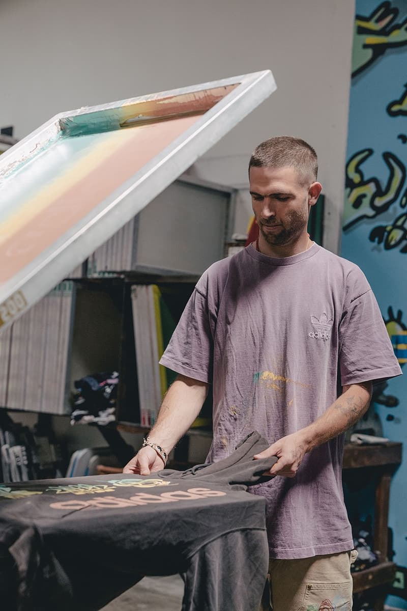 Sean Wotherspoon 携手 adidas 于 Coachella 赠送复古重制夹克