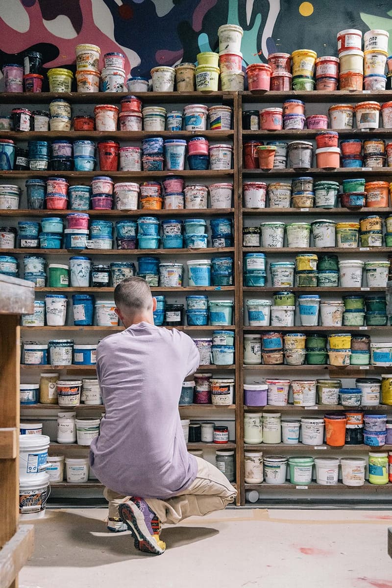 Sean Wotherspoon 携手 adidas 于 Coachella 赠送复古重制夹克