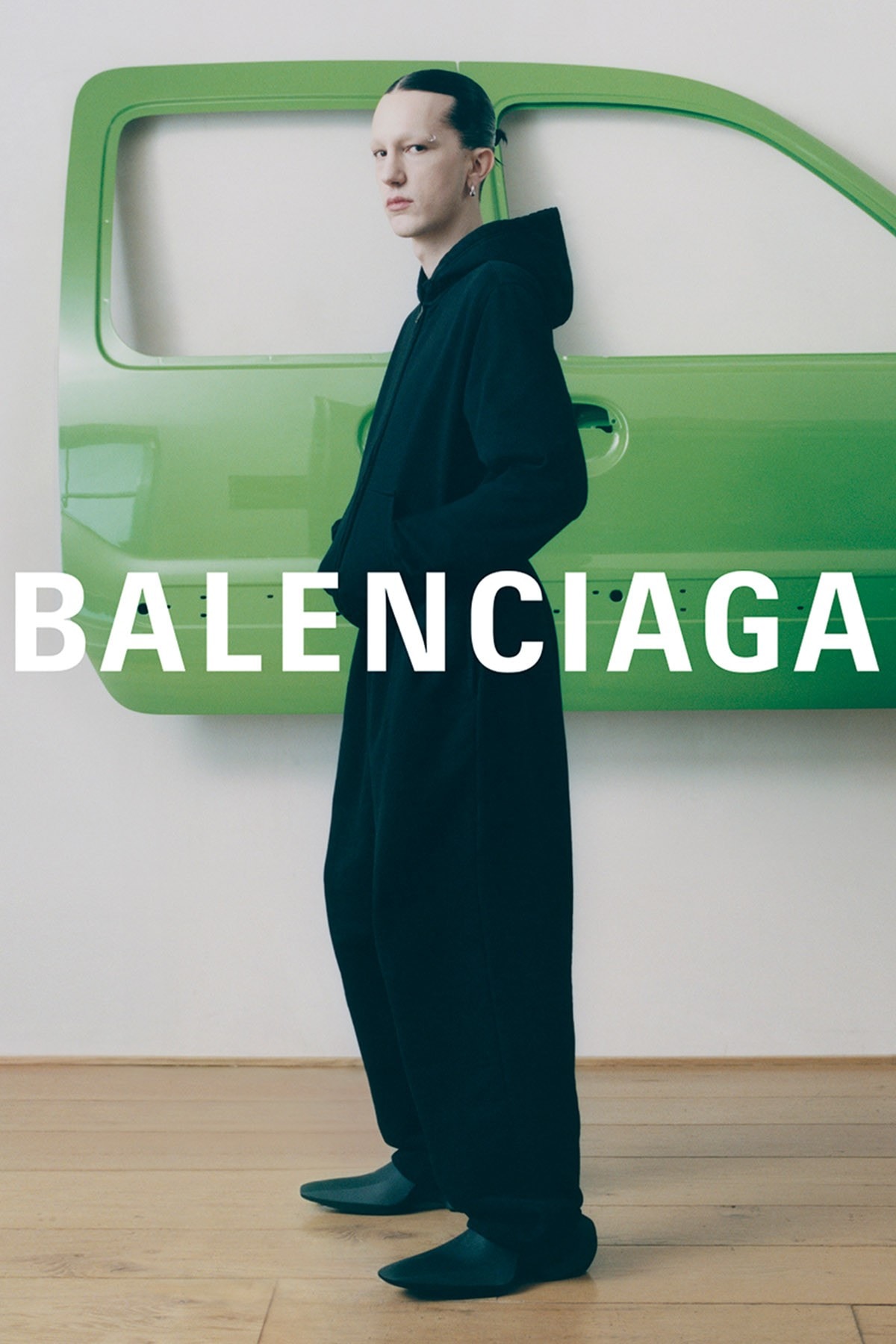 Kim Kardashian、Kat Zhang、BFRND 等人出鏡 Balenciaga 最新形象大片