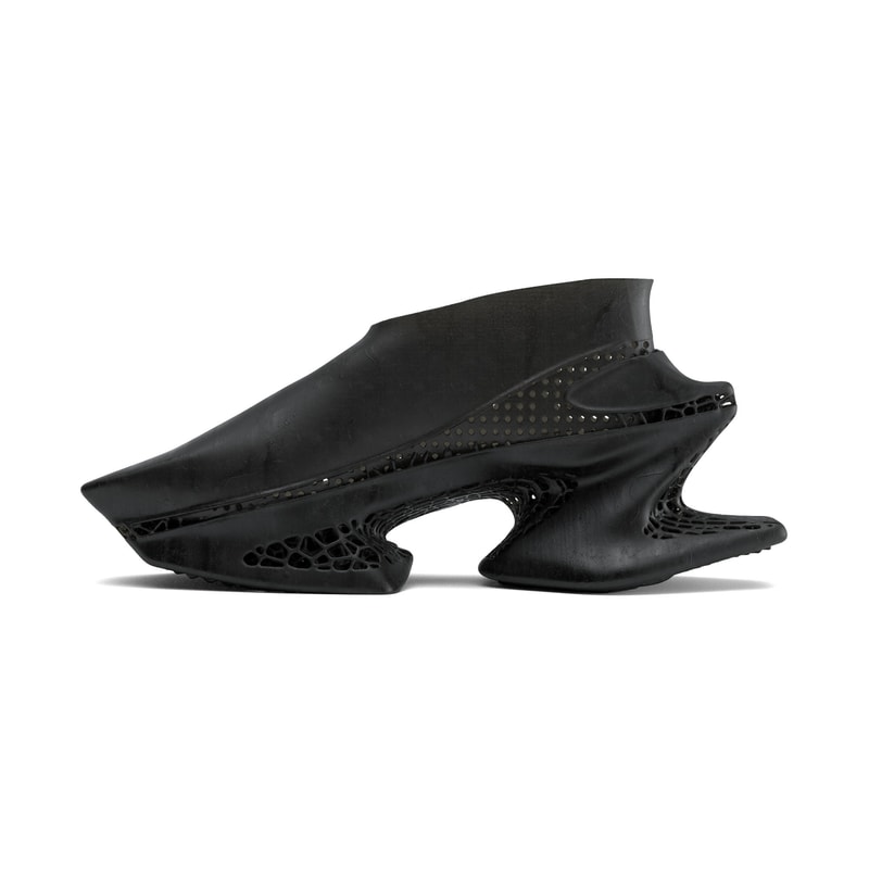 SCRY 正式发布全新 Stela Basic & Erosion 鞋款系列