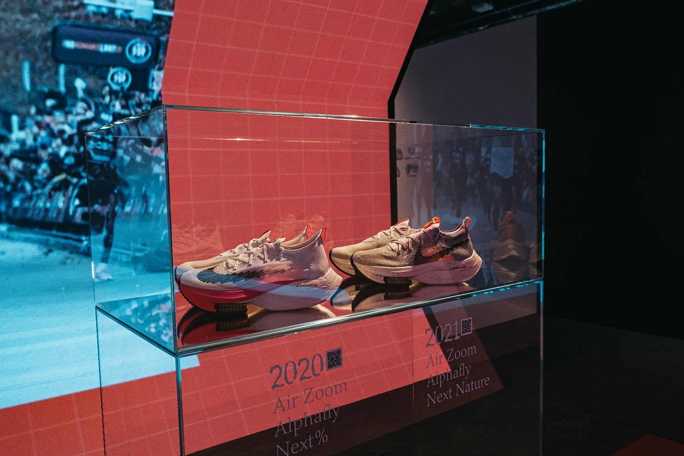 走进 Nike 50 周年展览香港站现场