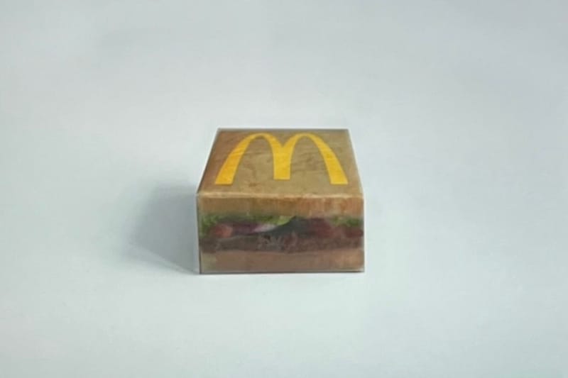 Kanye West 率先亮相為 McDonald's 設計的全新包裝