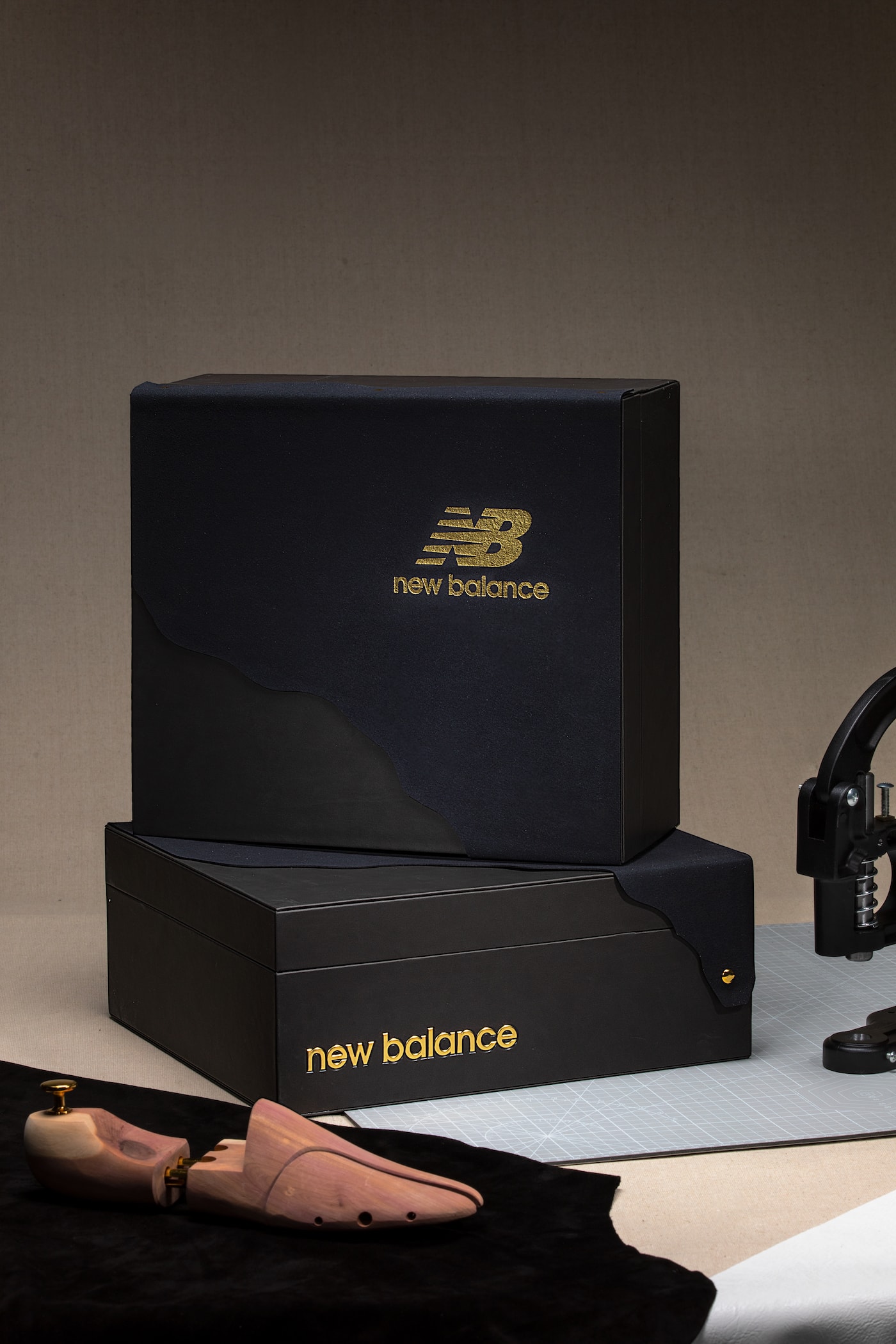 New Balance 2002R「Refined Future」特殊鞋盒版本曝光