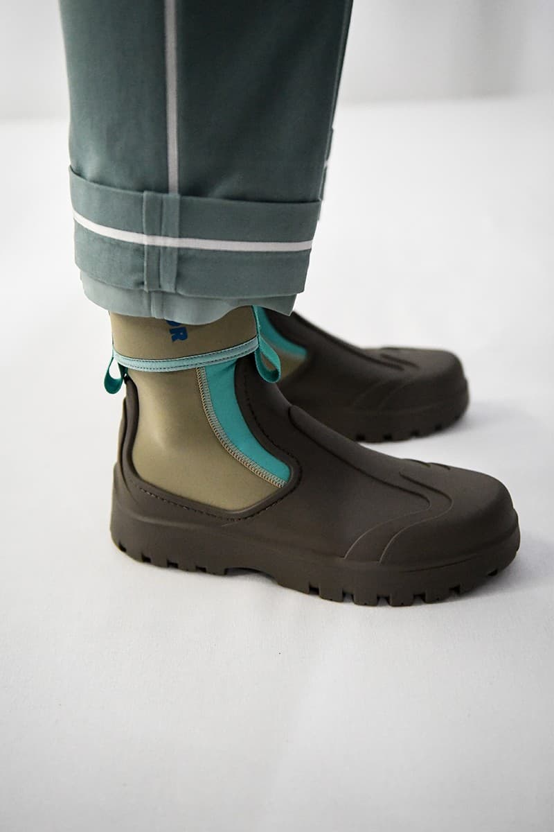 走进  Kim Jones 执掌 Dior 2023 夏季男装系列秀场后台