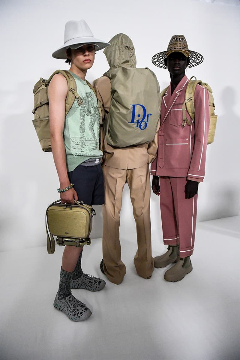 走进  Kim Jones 执掌 Dior 2023 夏季男装系列秀场后台