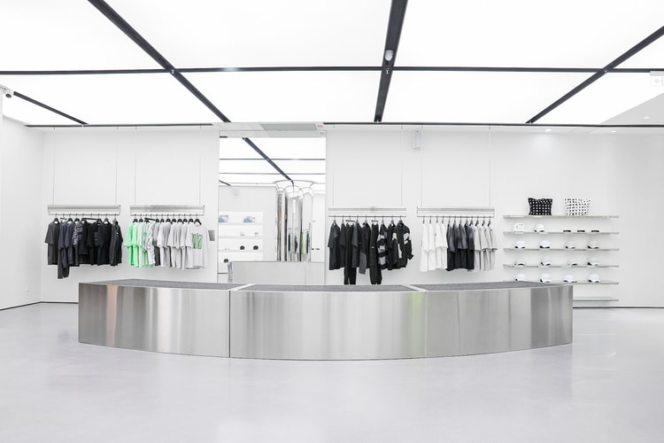 走进 TOFOURTH 全新杭州线下店