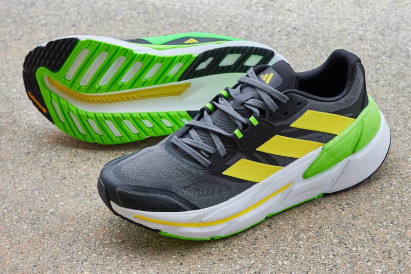 adidas 发布全新 ADISTAR CS 跑鞋