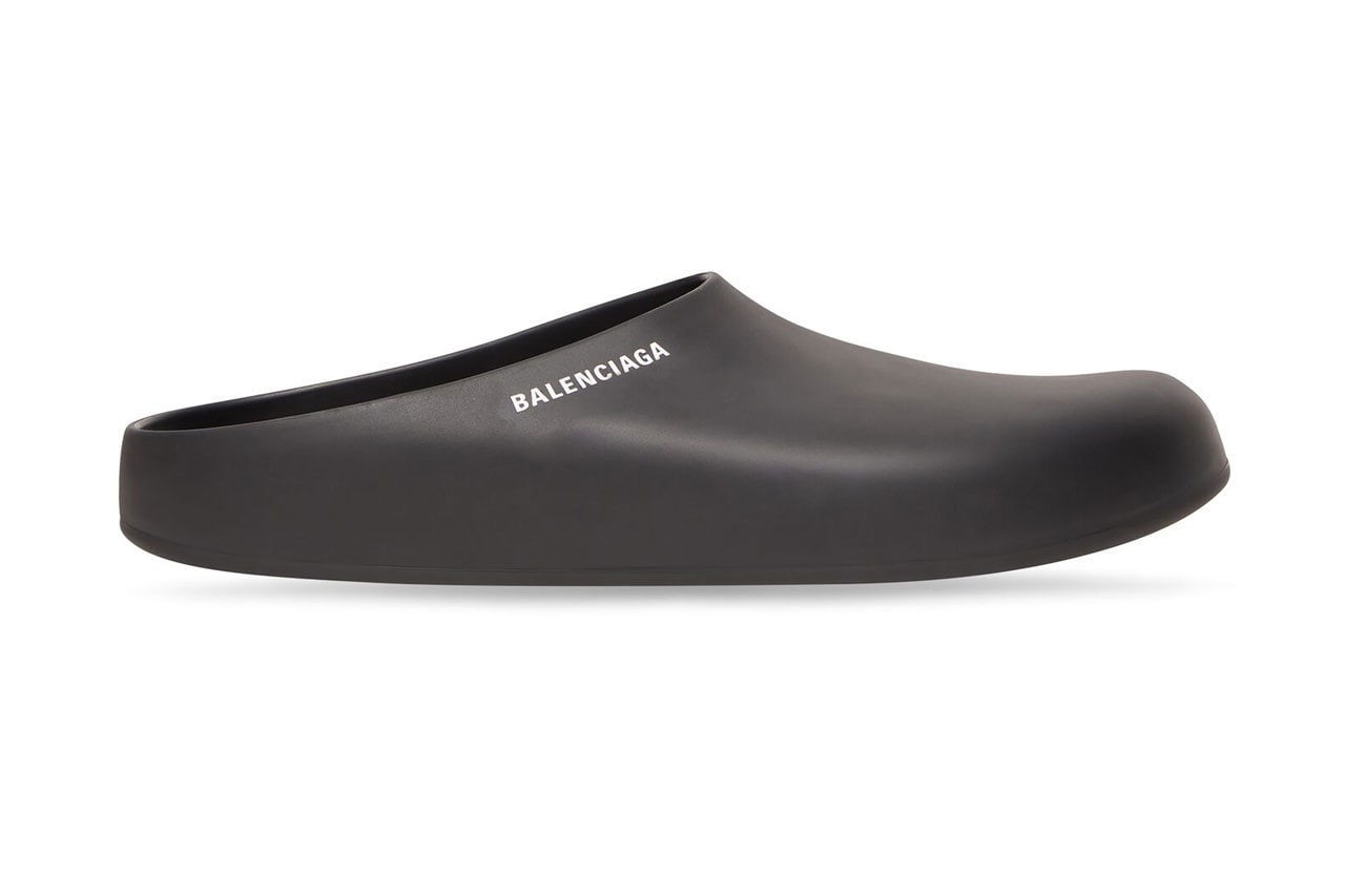 Balenciaga 正式推出要價 $495 美元新款橡膠拖鞋「Pool Closed Slide」