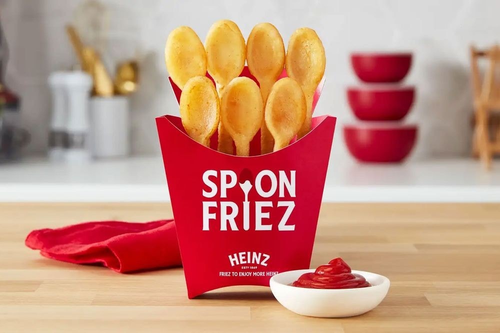 Heinz 推出限定湯匙造型薯條「Heinz Spoon Friez」