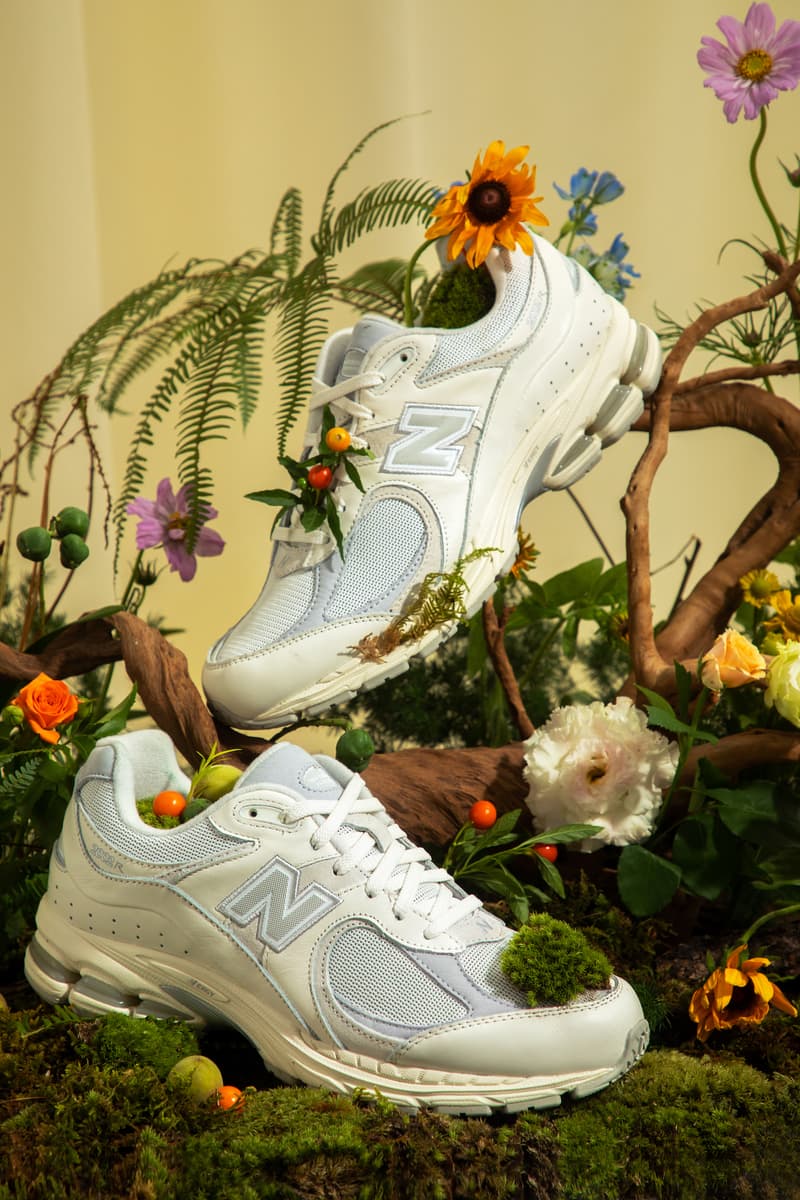 New Balance 2002R Distressed White 释出全新「新生计划」概念大片