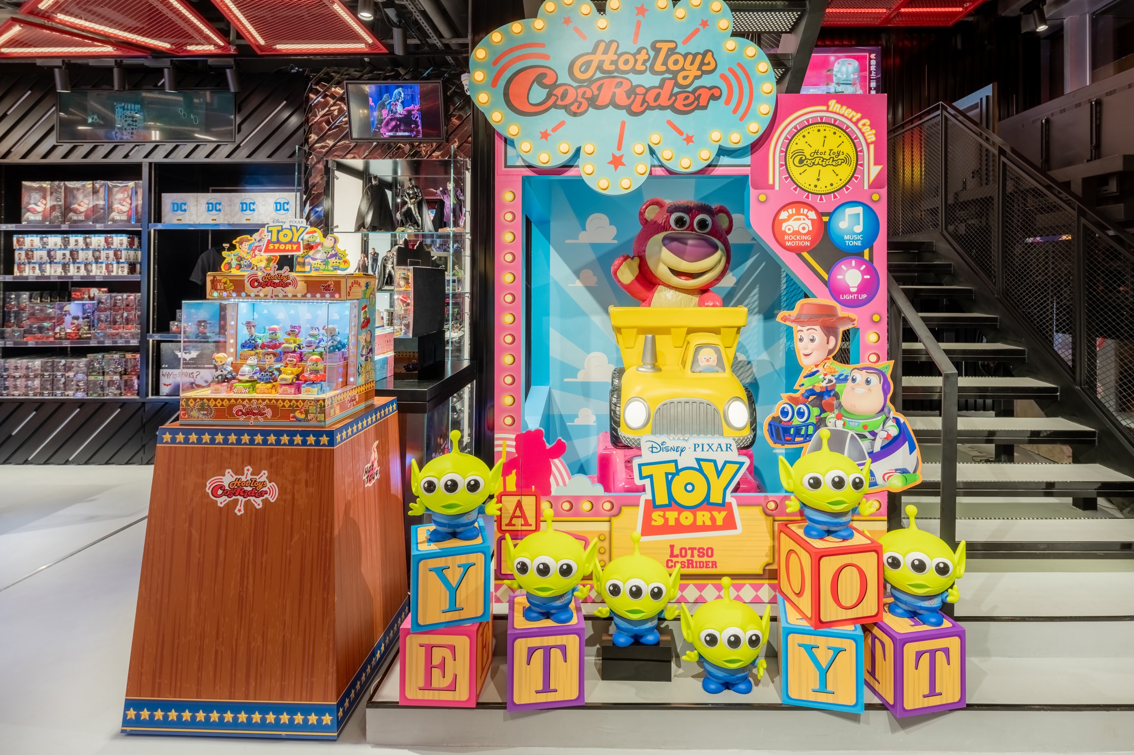 Hot Toys 全新上海旗舰店正式开幕