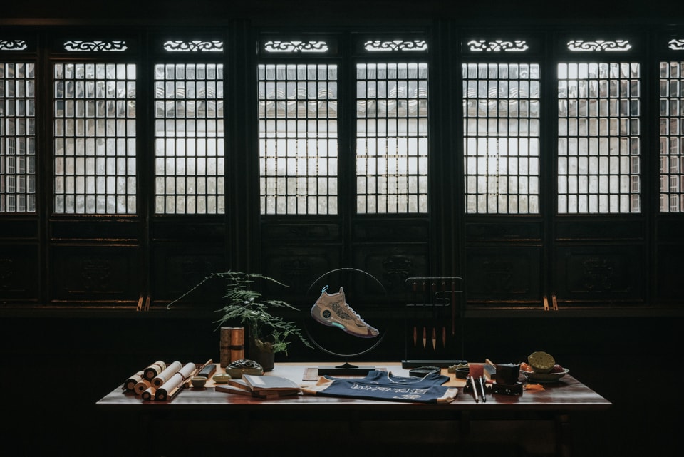 ACU 携手 LI-NING 打造 Way of Wade 10 「状元」套装