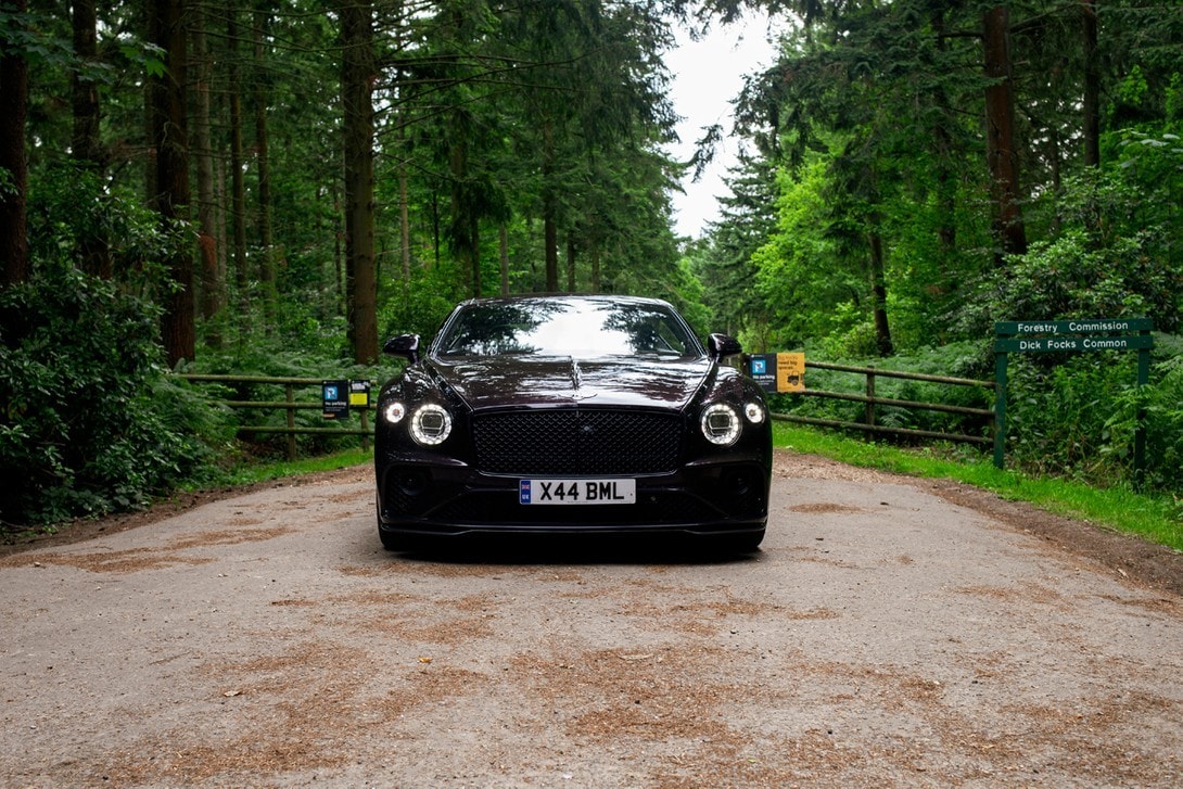 Hypebeast 實測頂級豪華性能車型 Bentley Continental GT Speed