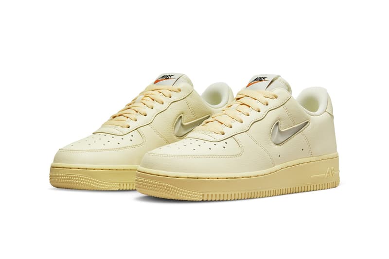 Nike Air Force 1 Low 全新配色「Coconut Milk」官方圖輯亮相