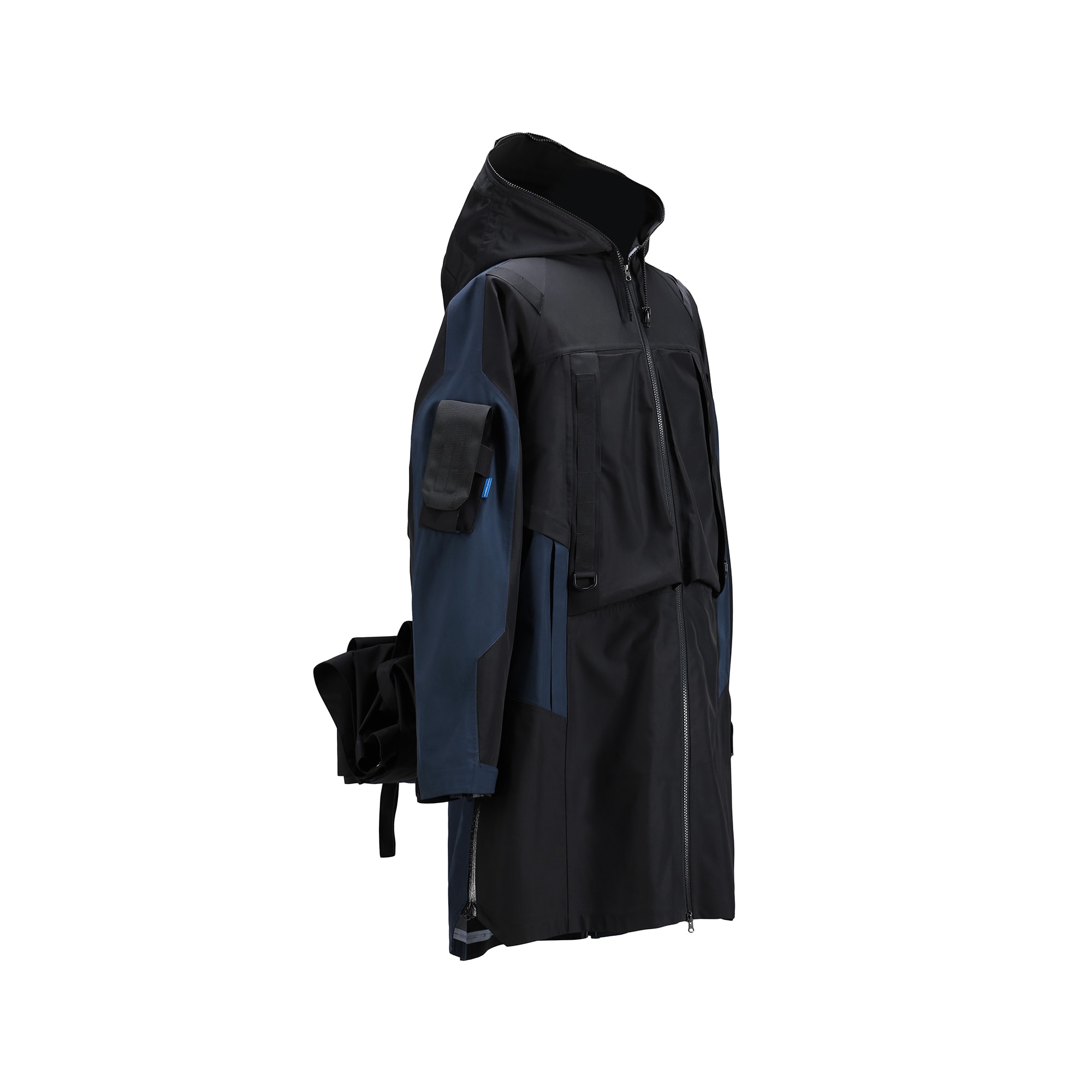 REINDEE LUSION 推出 2 合 1 帐篷背包式户外概念冲锋衣