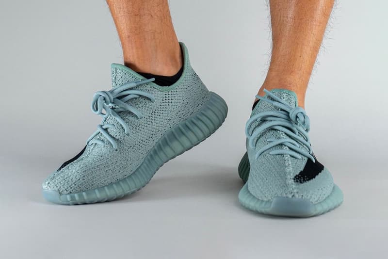 率先近赏 adidas YEEZY BOOST 350 V2 最新配色「Jade Ash」上脚图辑