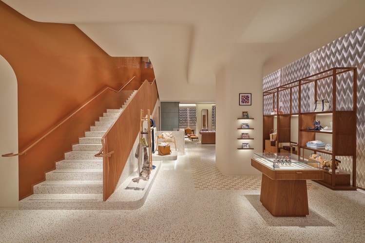 走进 Hermès 全新上海前滩店铺