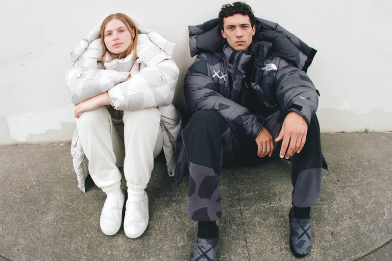 The North Face 再度携手 KAWS 发布全新 The North Face XX KAWS 2022 秋冬联名系列