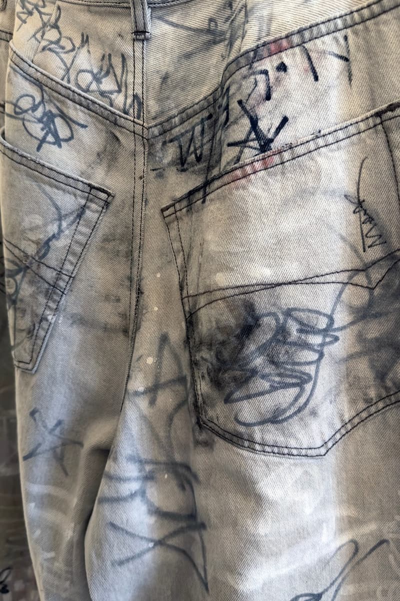 近賞後台單品實貌!獨家直擊 Balenciaga 2023 夏季系列大秀「The Mud Show」