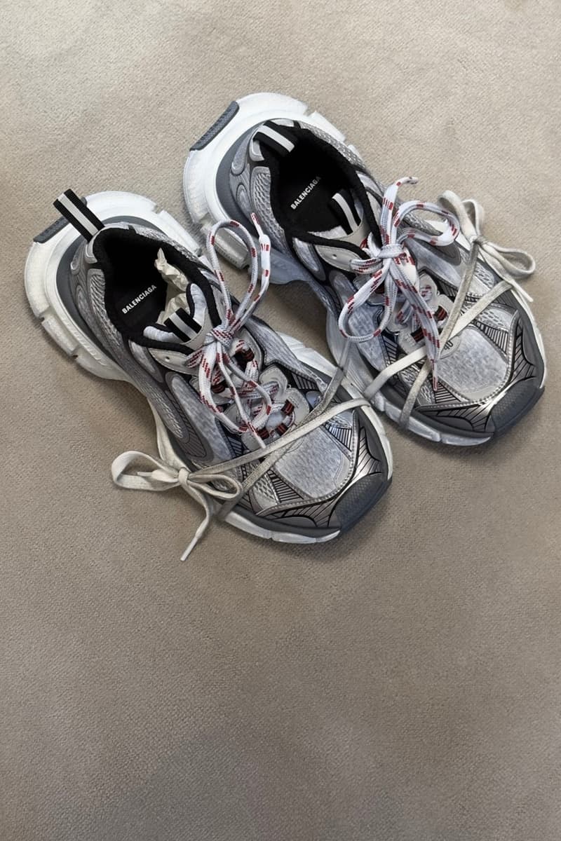 近賞後台單品實貌!獨家直擊 Balenciaga 2023 夏季系列大秀「The Mud Show」