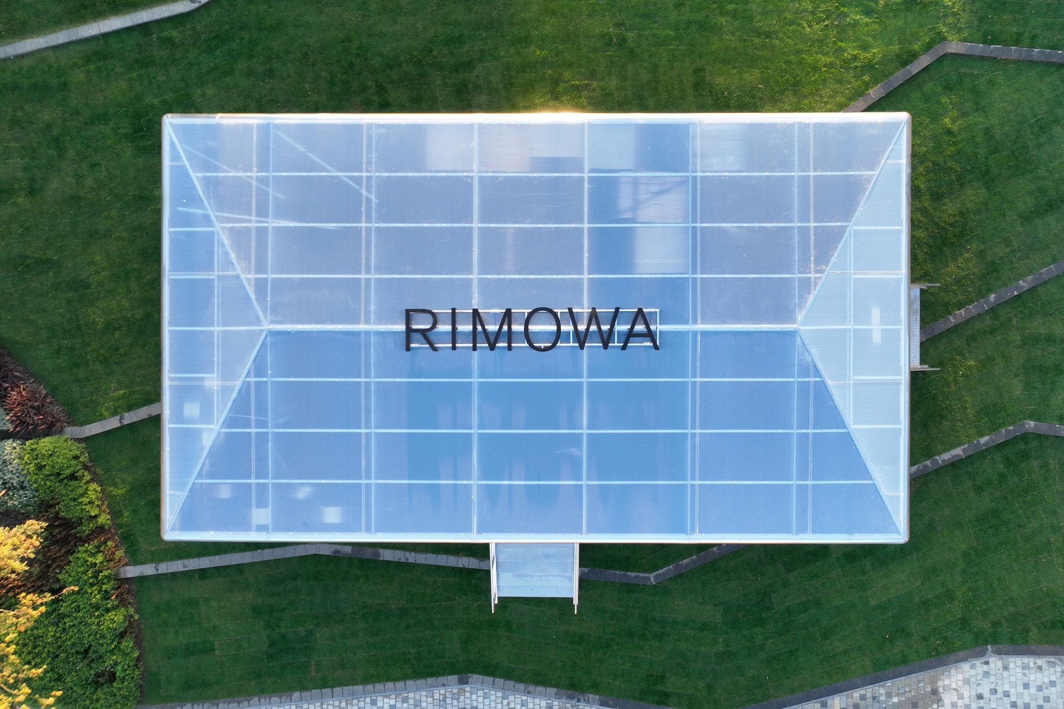 走进 RIMOWA 全新上海限时展览「工艺之境」