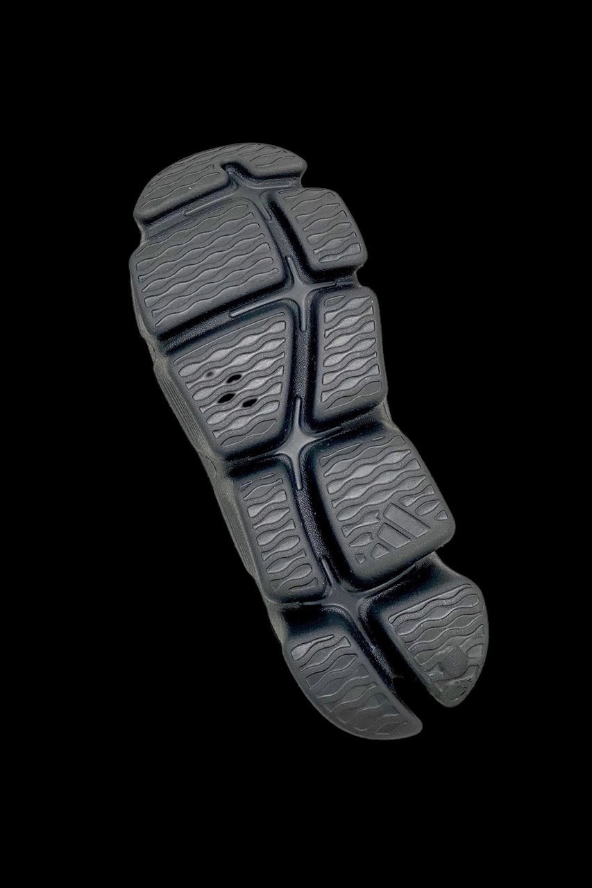率先預覽 adidas Climaclog 全新套穿式鞋款