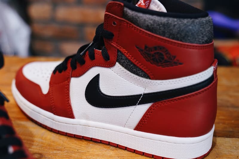 實際比對 1985 Air Jordan 1「Chicago」與 2022 Air Jordan 1「Lost & Found」