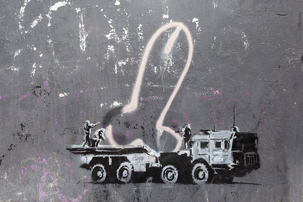 Banksy 证实亲赴乌克兰基辅等城市创作 7 幅壁画