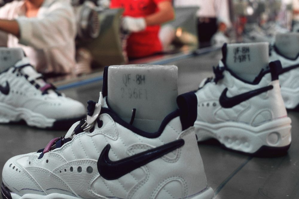 消息指出 Nike、adidas 預計將從明年起減產 30 至 40%