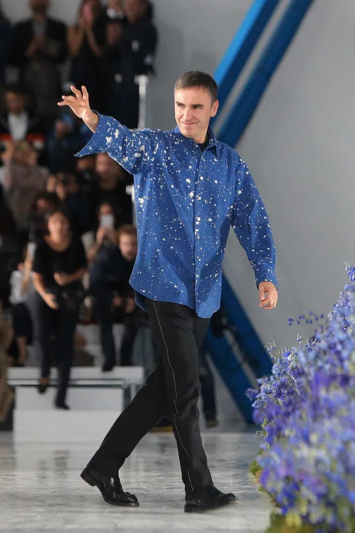 Raf Simons 宣布 2023 春夏系列将是品牌最后一季