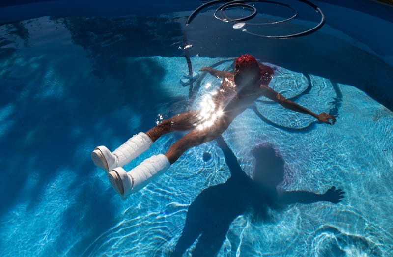 UGG x Shayne Oliver 全新 2022 秋冬联名系列正式发售