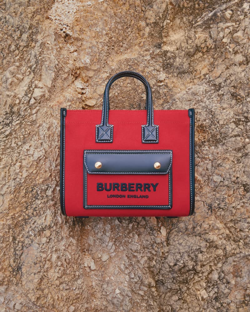 Burberry 正式发布 2023 兔年系列