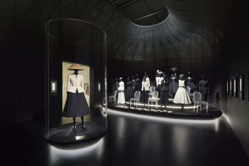 《Christian Dior: Designer of Dreams》展覽正式登陸東京都現代美術館